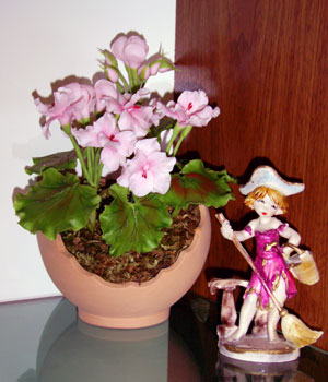 Attached picture 51-flowerpot1.jpg